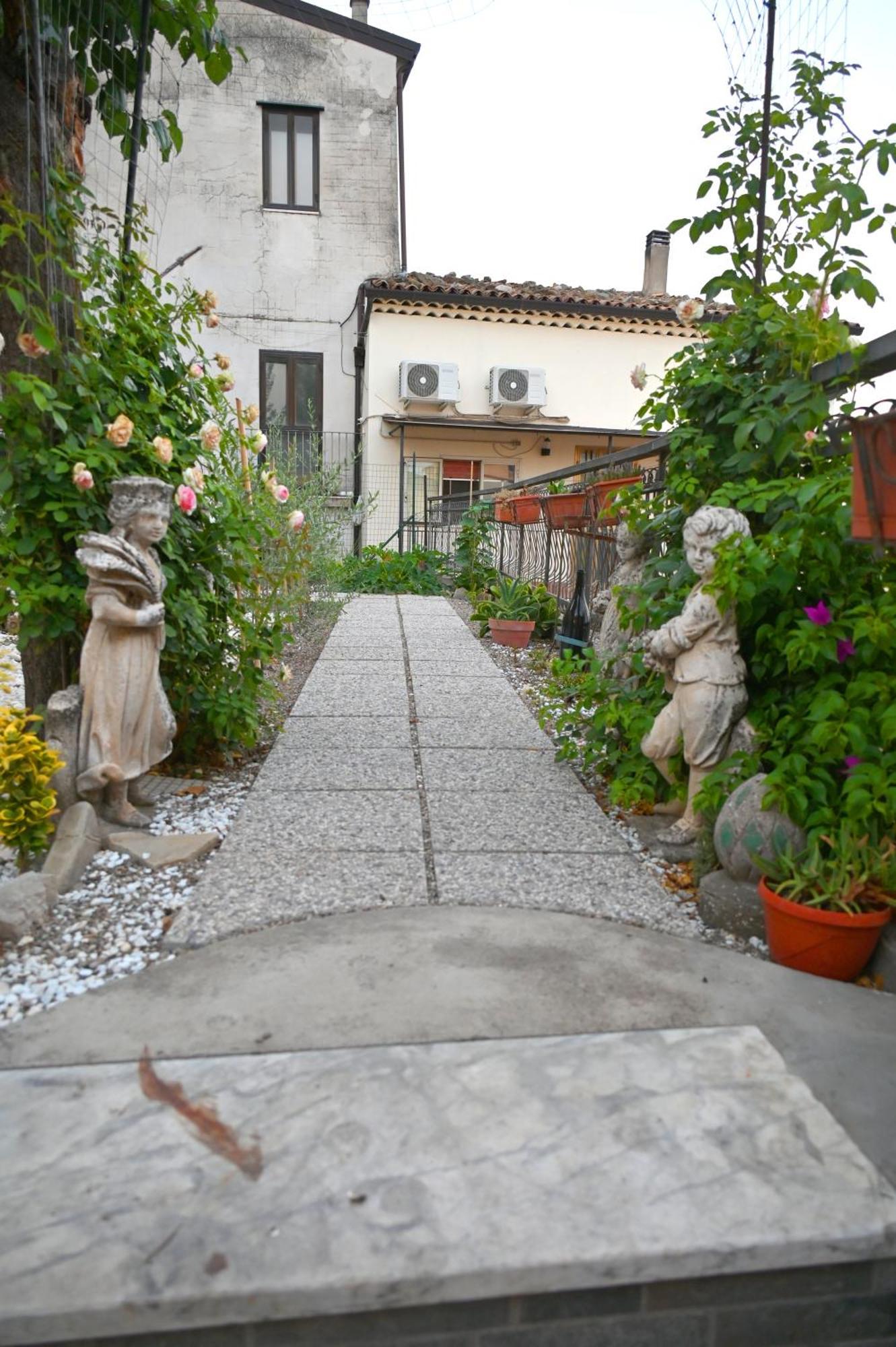 Bed and Breakfast Giardino Darianna Ripacandida Exterior foto